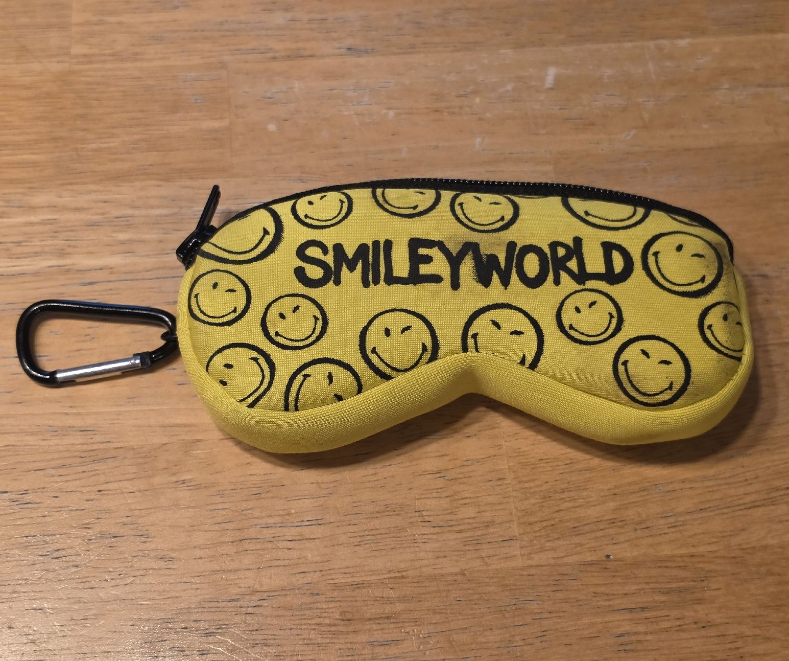 H&M Brillen & Gläser: Sonnenbrille H&M x Smileyworld mit Etui – Gebraucht aus Gerlafingen von SiM_sch 3