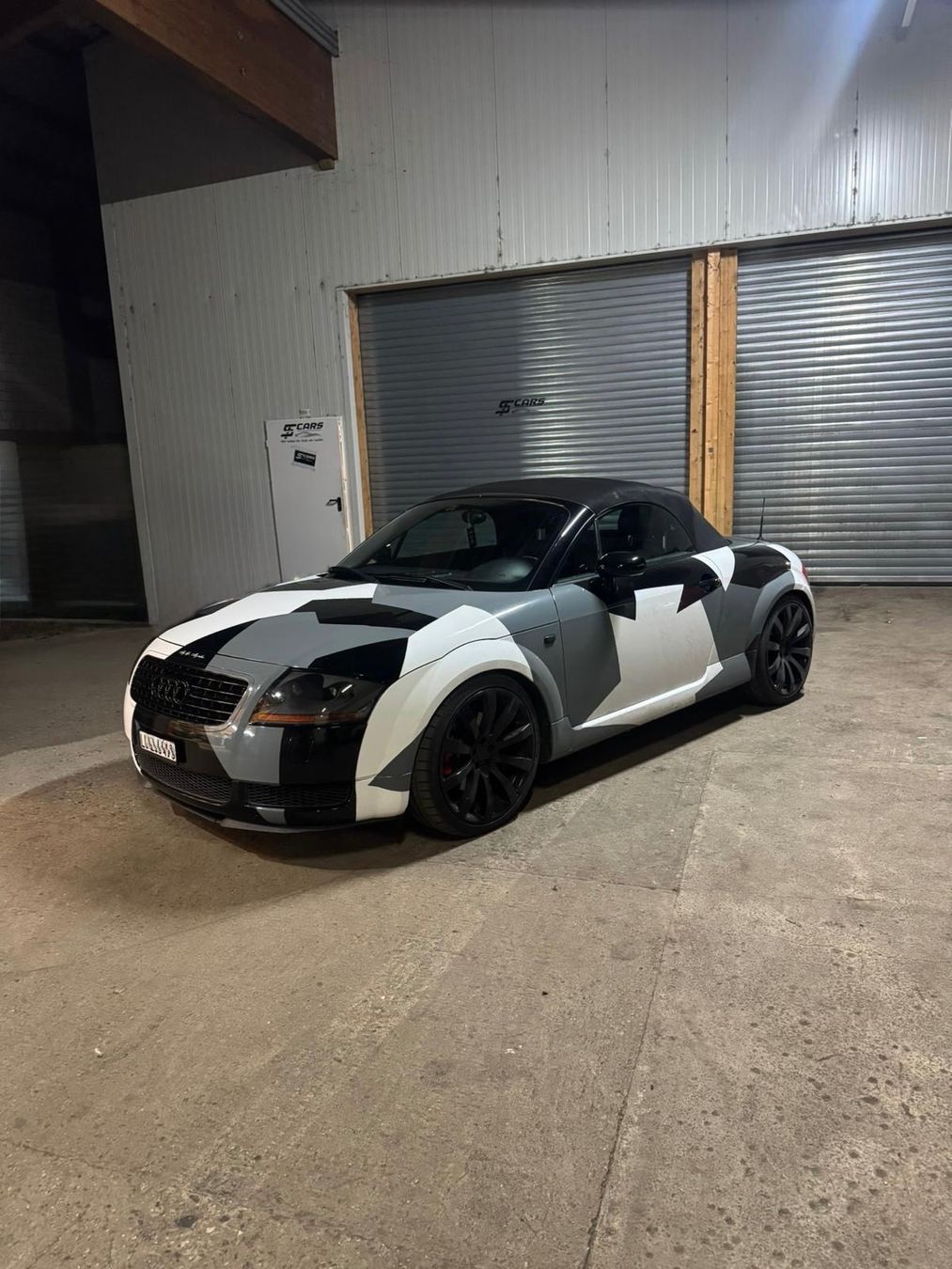 Audi Automobili: Audi TT 1.8T 8N – Usato da Kriens venduto da for_6mpt