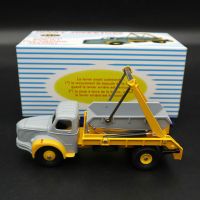 Dinky Toys Atlas Berliet multibenne avec sa boîte