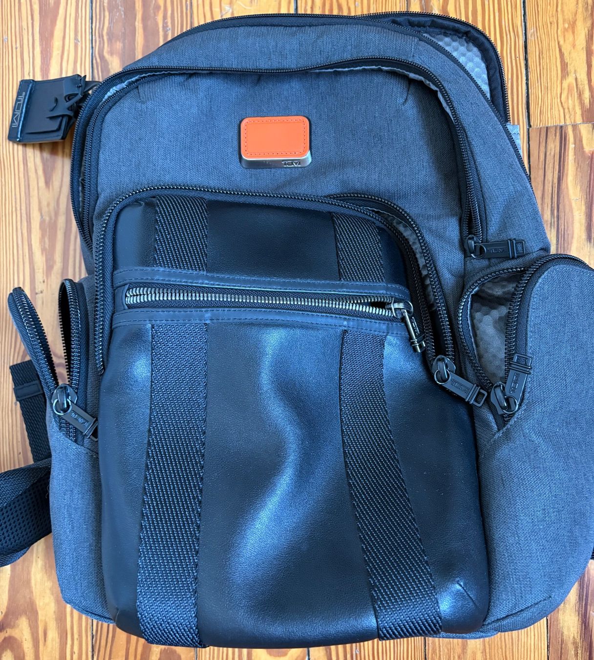 Tumi Zaini: TUMI Rucksack Nellis, NEU – Usato da Bussigny venduto da Oberschan67 5