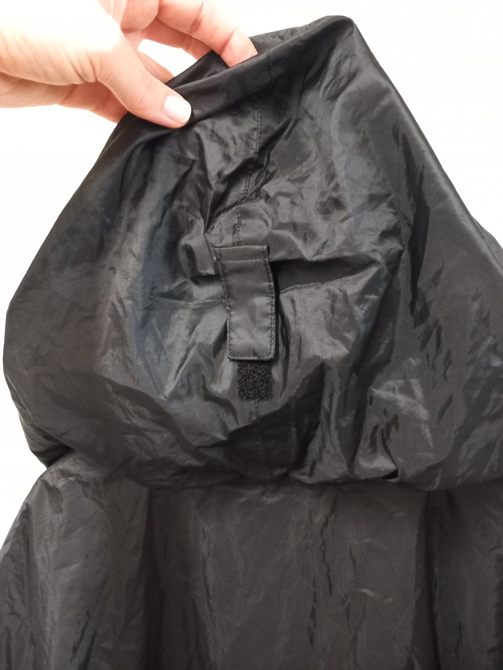 Sonstige Kleidung & Accessoires: Sherpa Regenponcho schwarz Gr.M – Gebraucht aus Gwatt (Thun) von umwelt-brocki 4