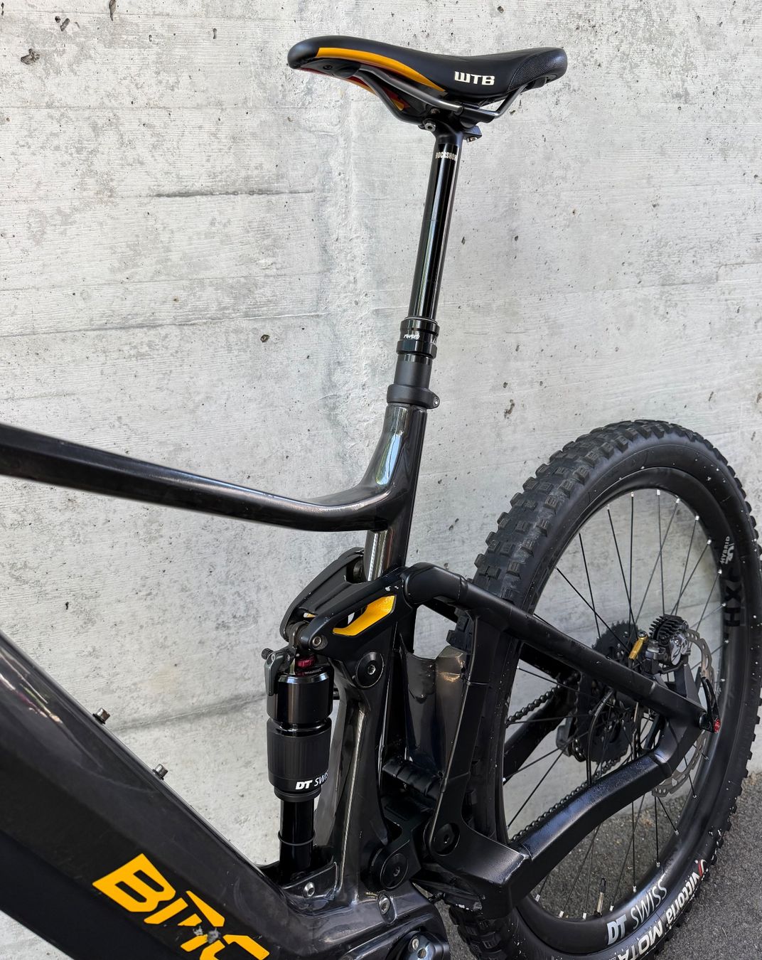 BMC Vélos: BMC Speedfox AMP Three Carbon Fully Ebike 25kmh – D'occasion à Zuchwil par cal_bx7g 6