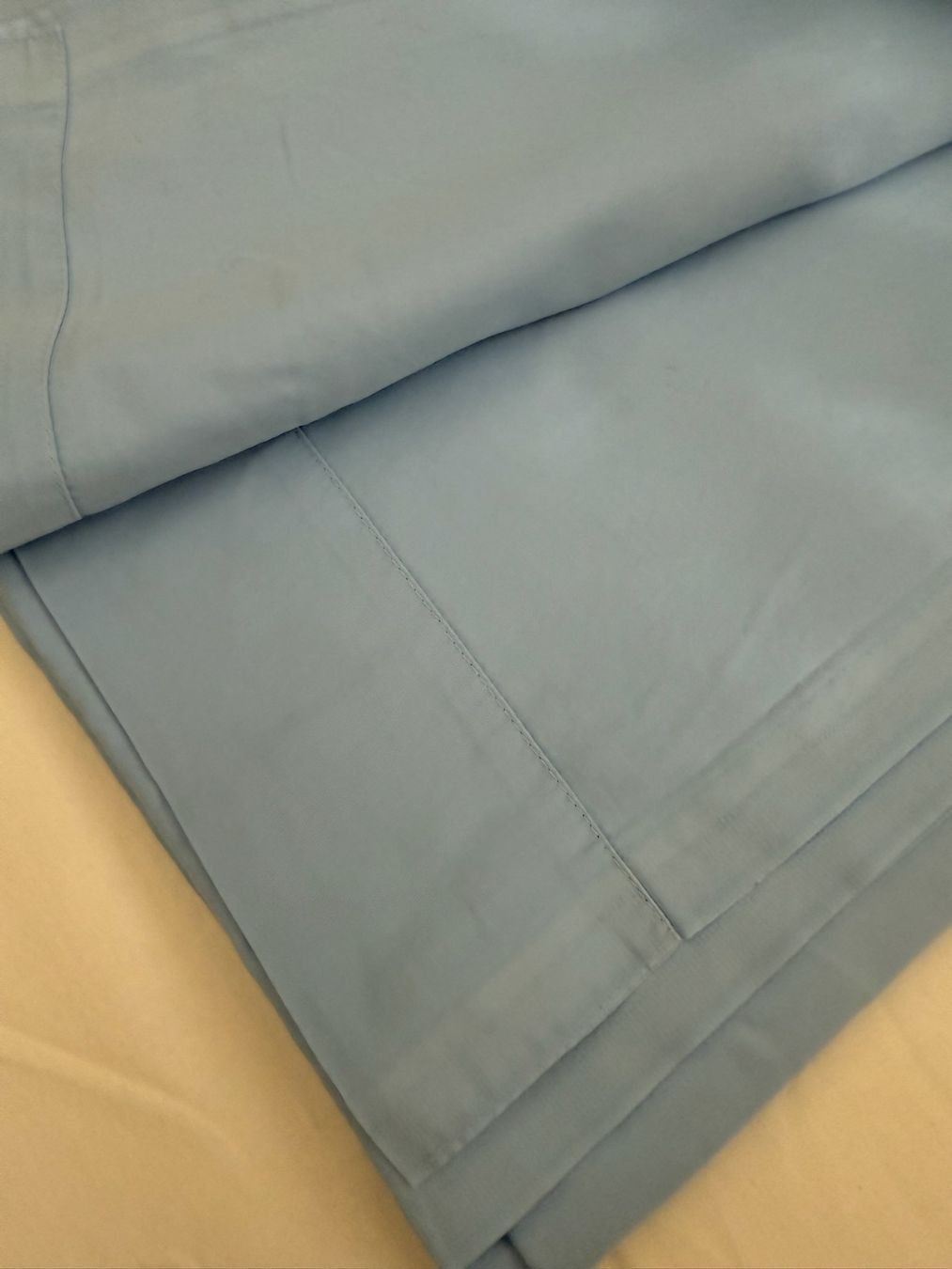 Schlossberg Biancheria da letto: Schlossberg - 1 Drap - 270 x 280 cm – Usato da Sion venduto da accroshoes 3