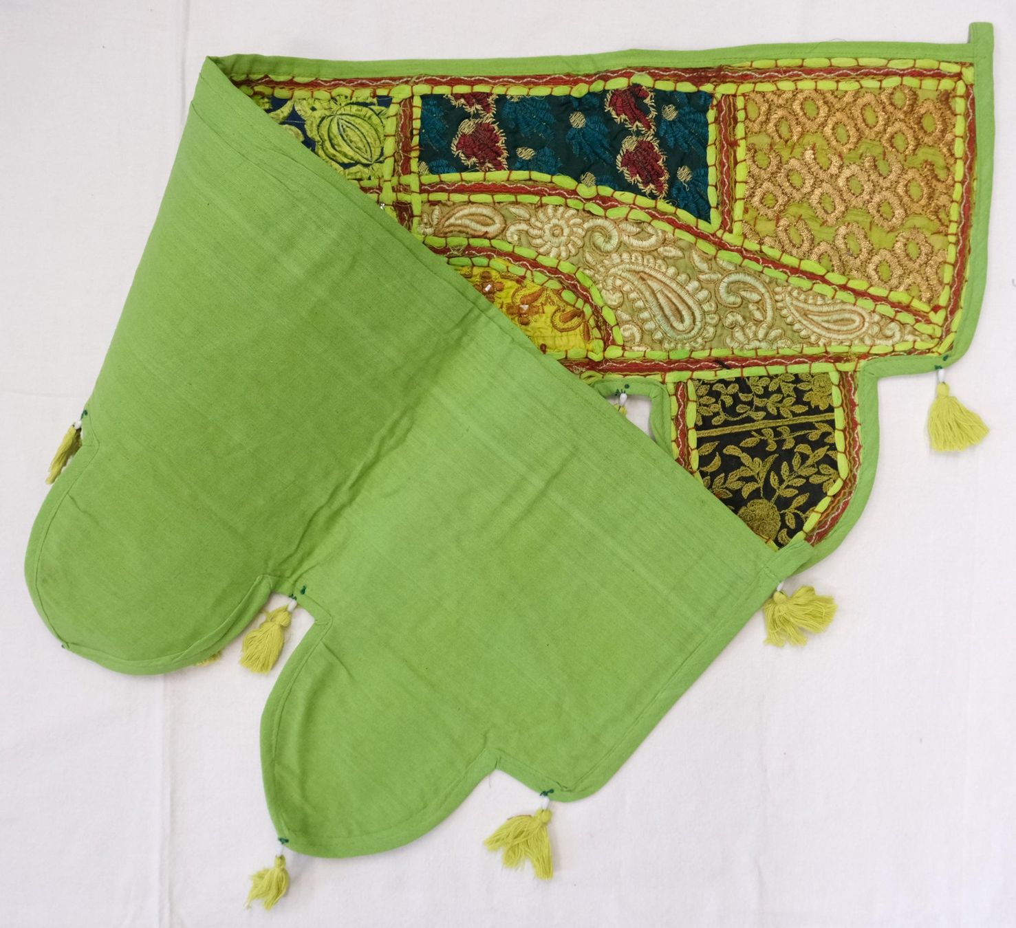 Tutte le decorazioni: Indischer Wandbehang Türbehang Dekoration Patchwork – Nuovo (secondo la descrizione) da Zürich venduto da Masala-Oase 4