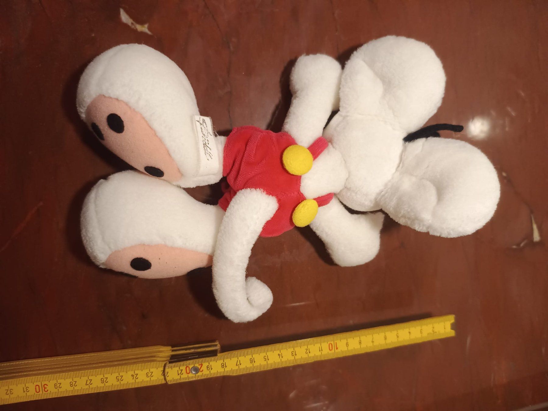 Spielzeuge: Diddl Saugnapf rote Hose 20cm – Gebraucht aus Bubendorf von zut_z6vl 1
