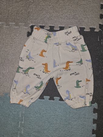 Babyhose Gr. 68
