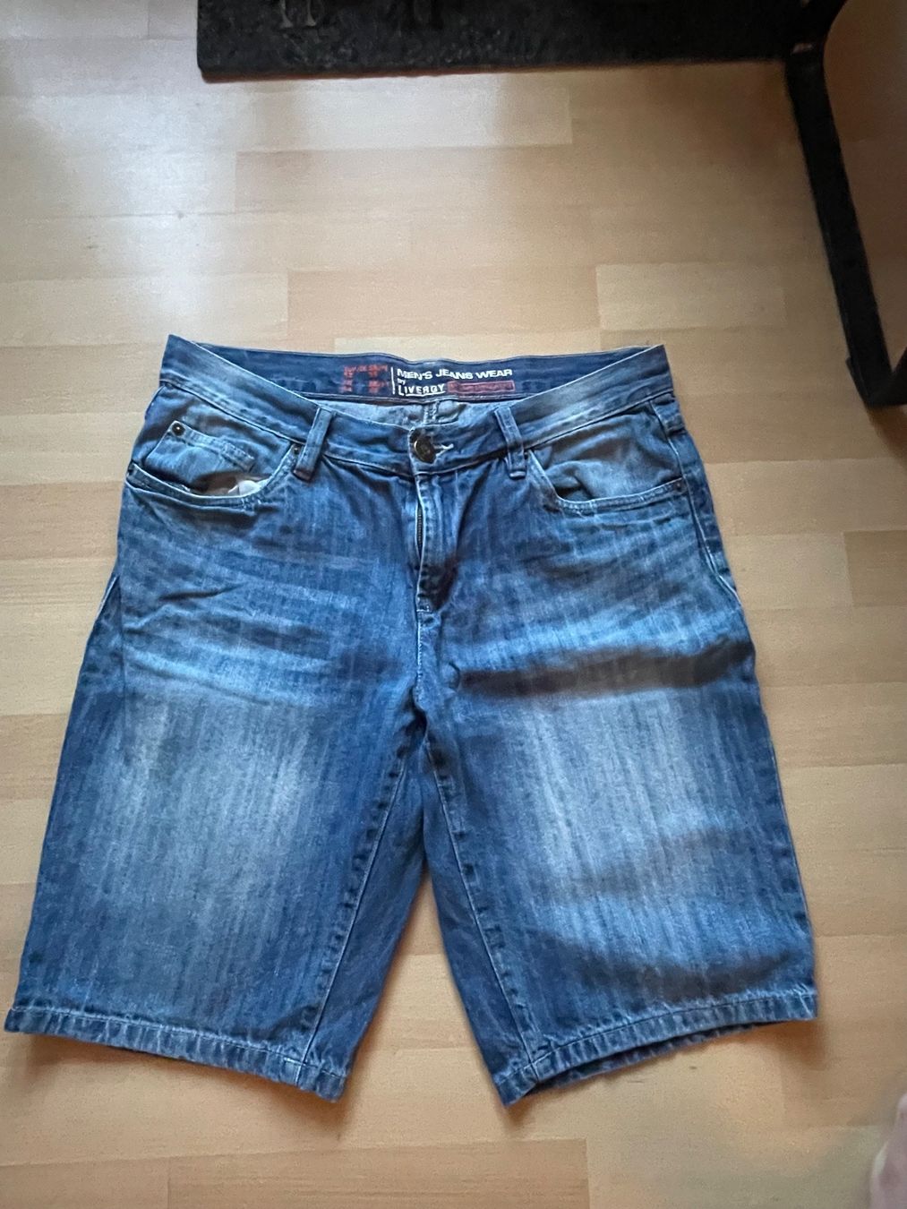 Jeans: Jeans Kurz 5 Stück – D'occasion à Wila par Lokelo 3