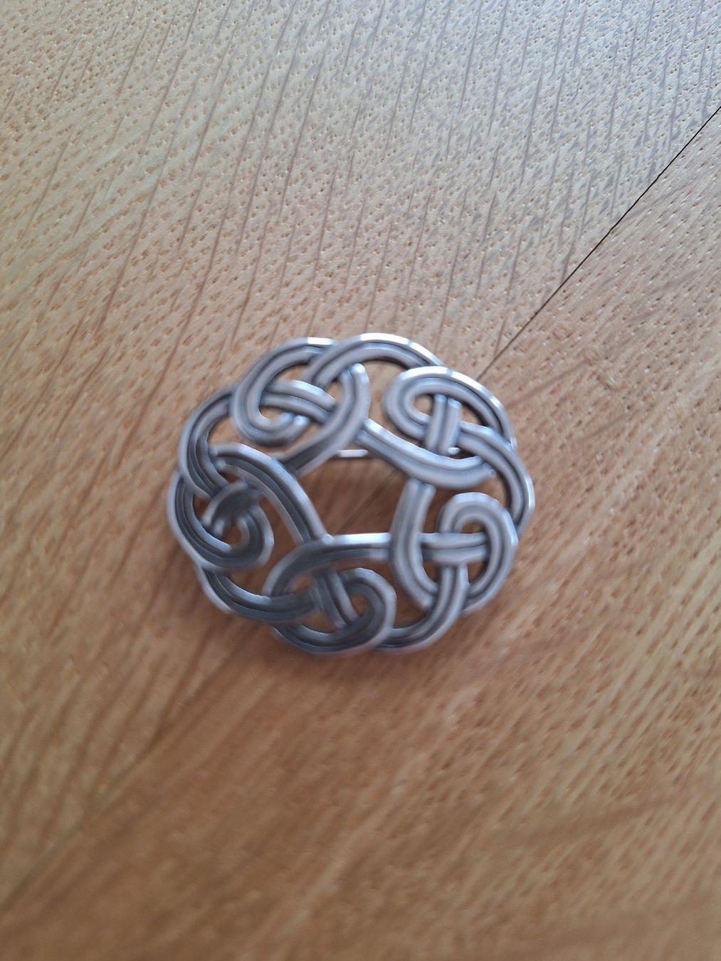 Spille & Fermagli: Silver brooch James Avery – Usato da Cham venduto da Drukkerij