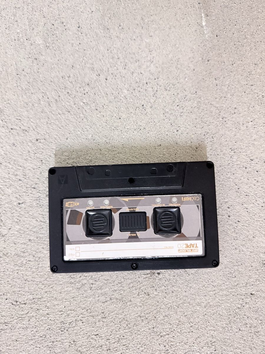 Reloop Enregistreurs: Reloop Tape – Défectueux à Zürich par Inca007