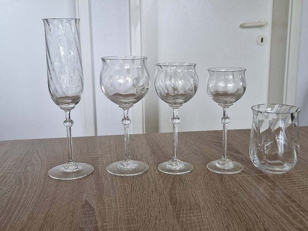 Bicchieri: Verres en cristal baccarat – Usato da Fey venduto da Vagabond4 2