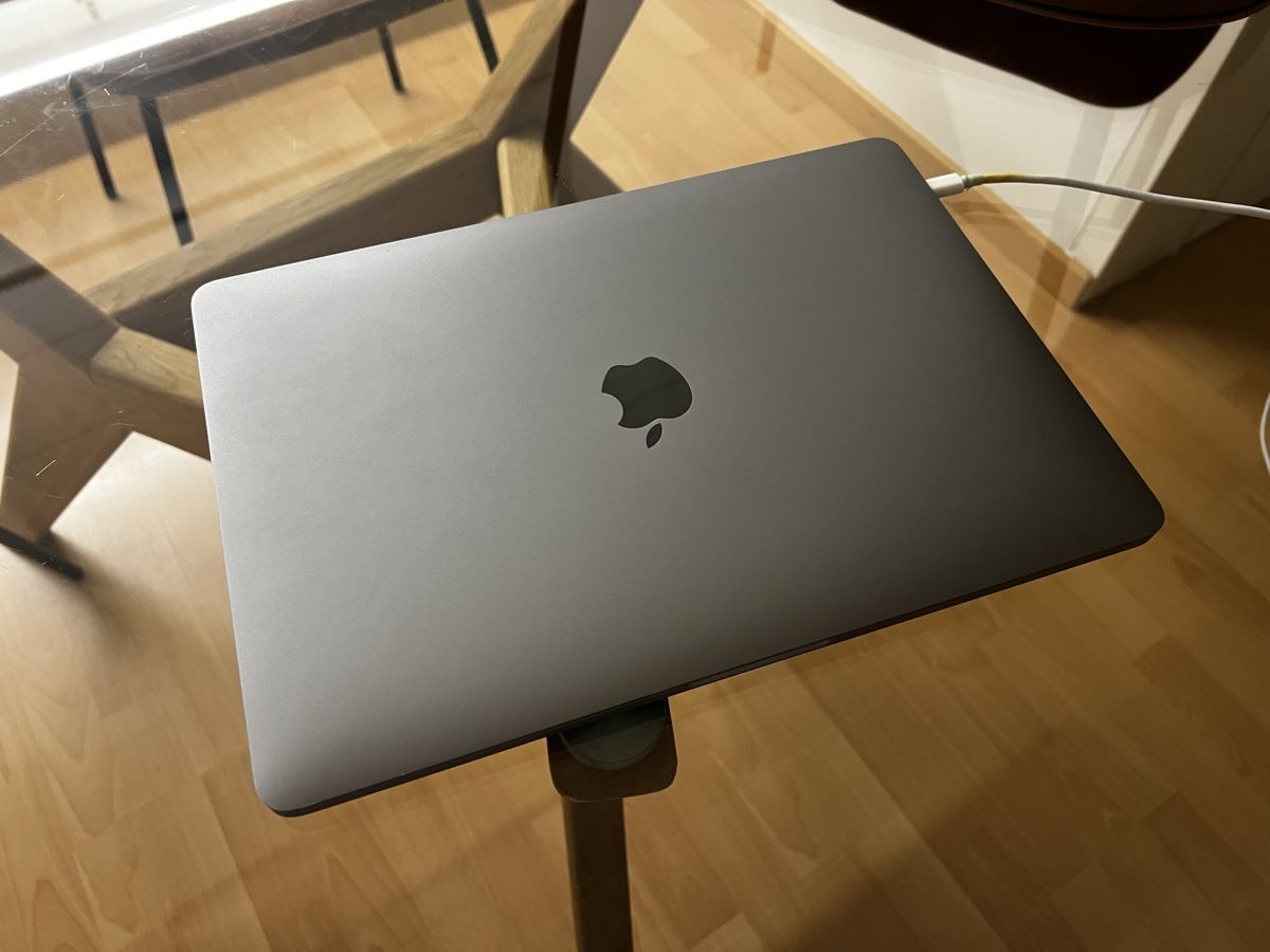 Apple Portables: MacBook Pro 13-inch 2019 – D'occasion à Wädenswil par ismer