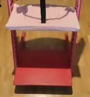 Kinderhochstuhl rot mit Sitzauflage gebraucht