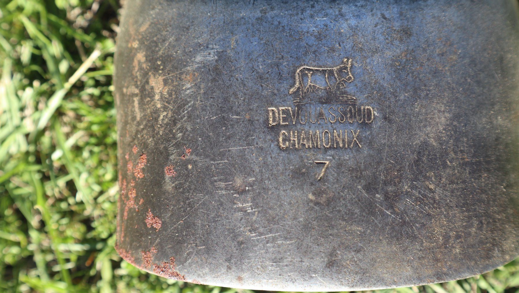 Glocken & Treicheln: Treichel Devouassoud Chamonix Nr.7 – Gebraucht aus Noflen BE von Bidue 1