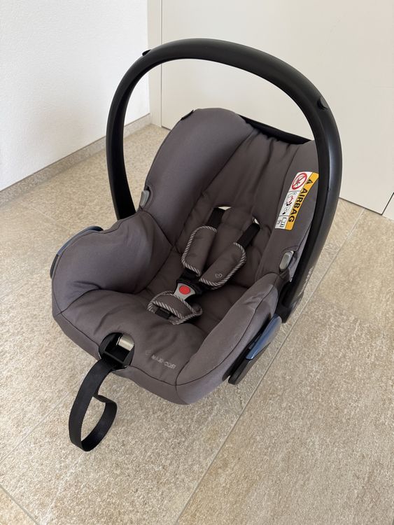 Maxi-Cosi Sièges auto: Maxi Cosi Babyschale Grau - Sicher und Bequem für Ihr Kind! – D'occasion à Aesch BL par Oemsen 2