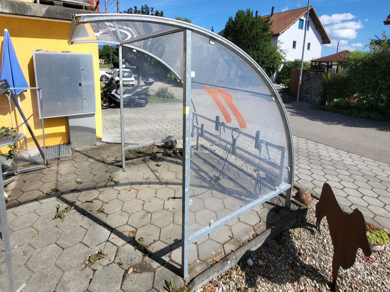 Abris: Velounterstand – D'occasion à Bätterkinden par Picki03 2