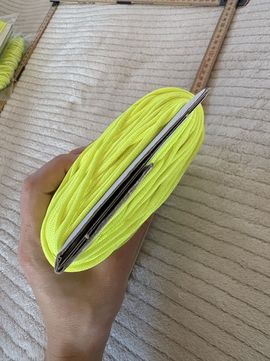 Tutte le decorazioni: Neon Schnur zum basteln oder markieren – Usato da Rümlang venduto da euqinom16 1
