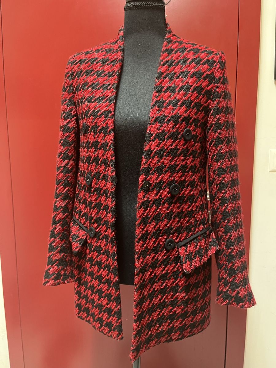 Zara Giacche: Zara Chic Red and black jacket XS – Usato da Genthod venduto da Lou_Jin