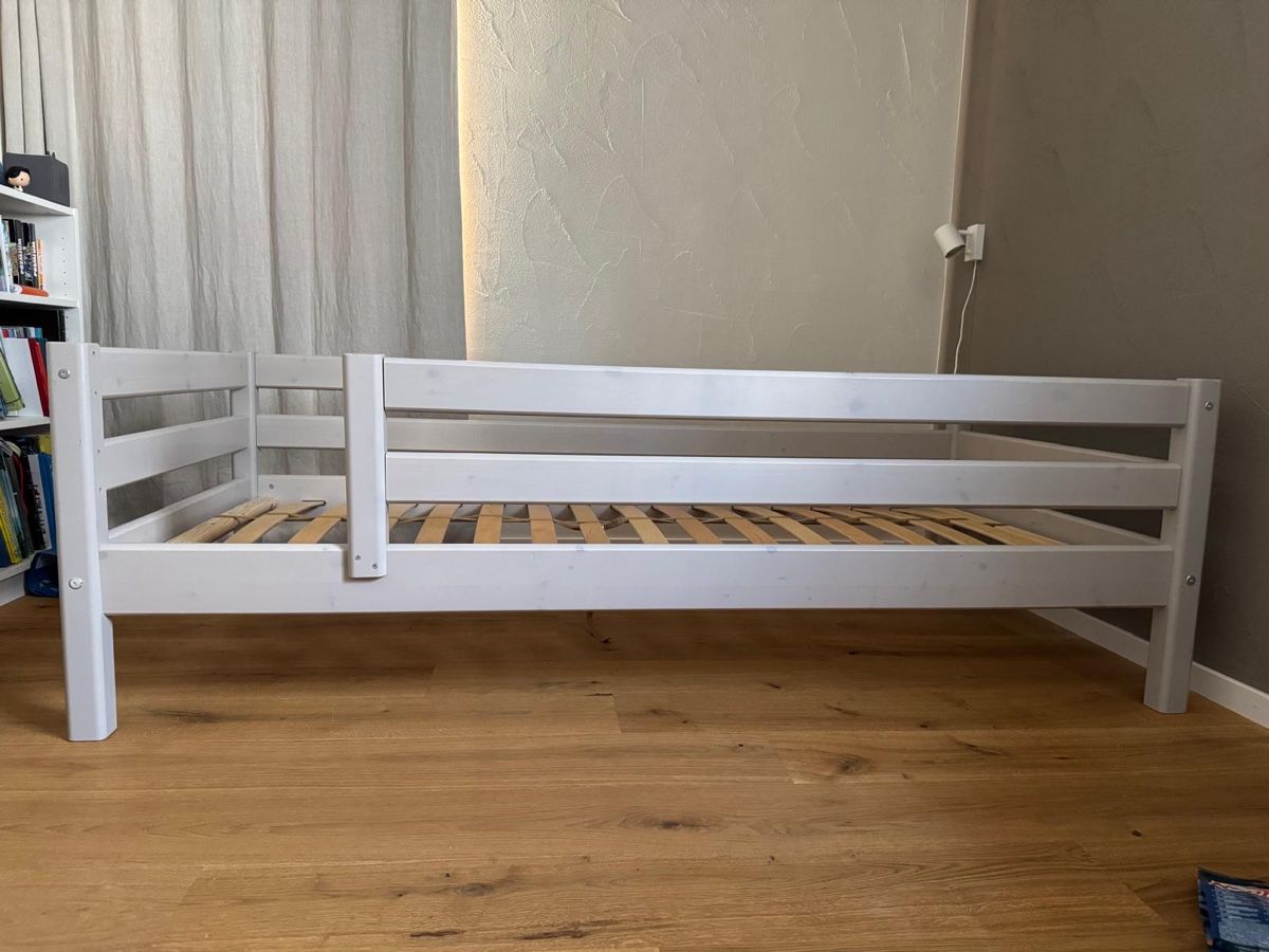 Flexa Letti: Flexa CLASSIC Einzelbett – Usato da Zürich venduto da Barolo2020 2