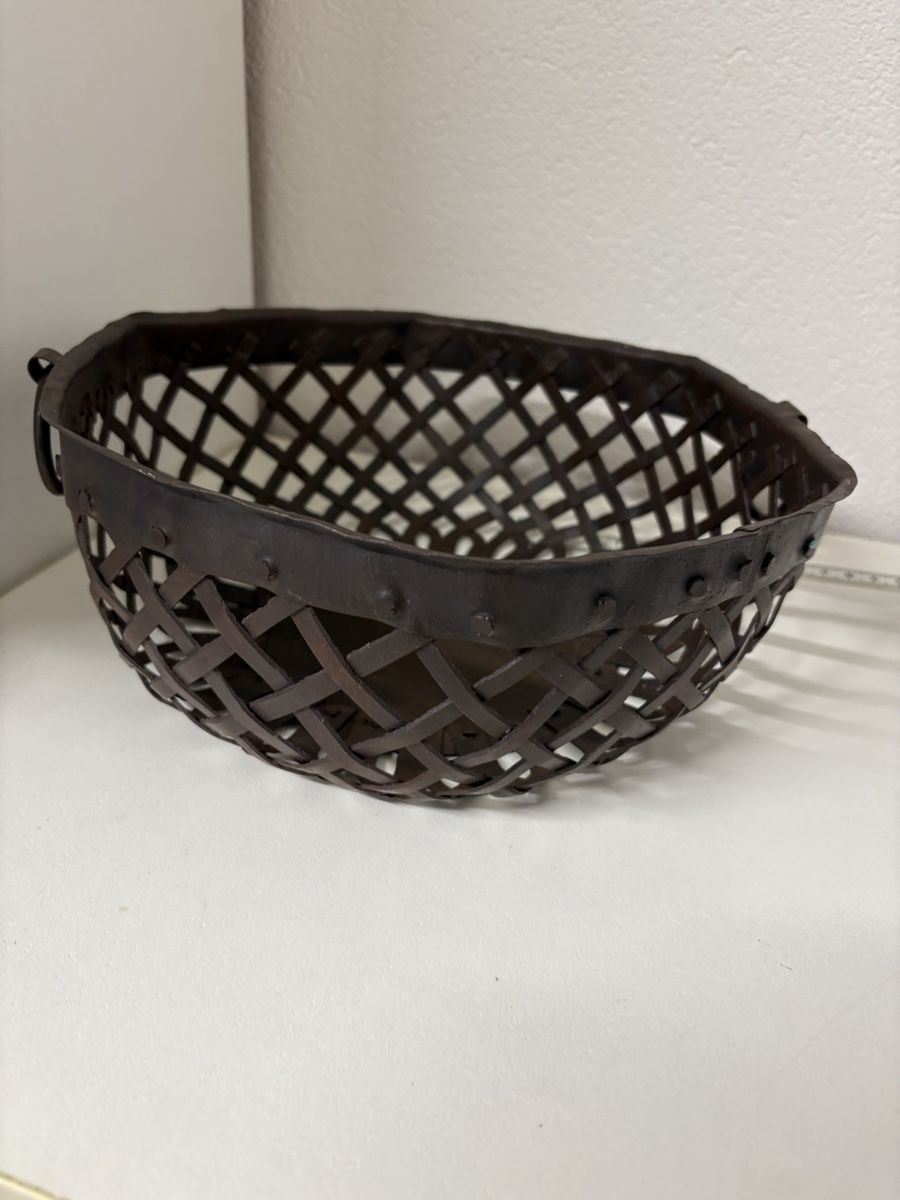 Altro per la casa: Rustikaler Korb aus Metall, Vintage-Stil, Herbstdeko – Nuovo (secondo la descrizione) da St.Gallen venduto da Bigdisch 1