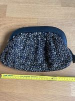 Clutch bestickt