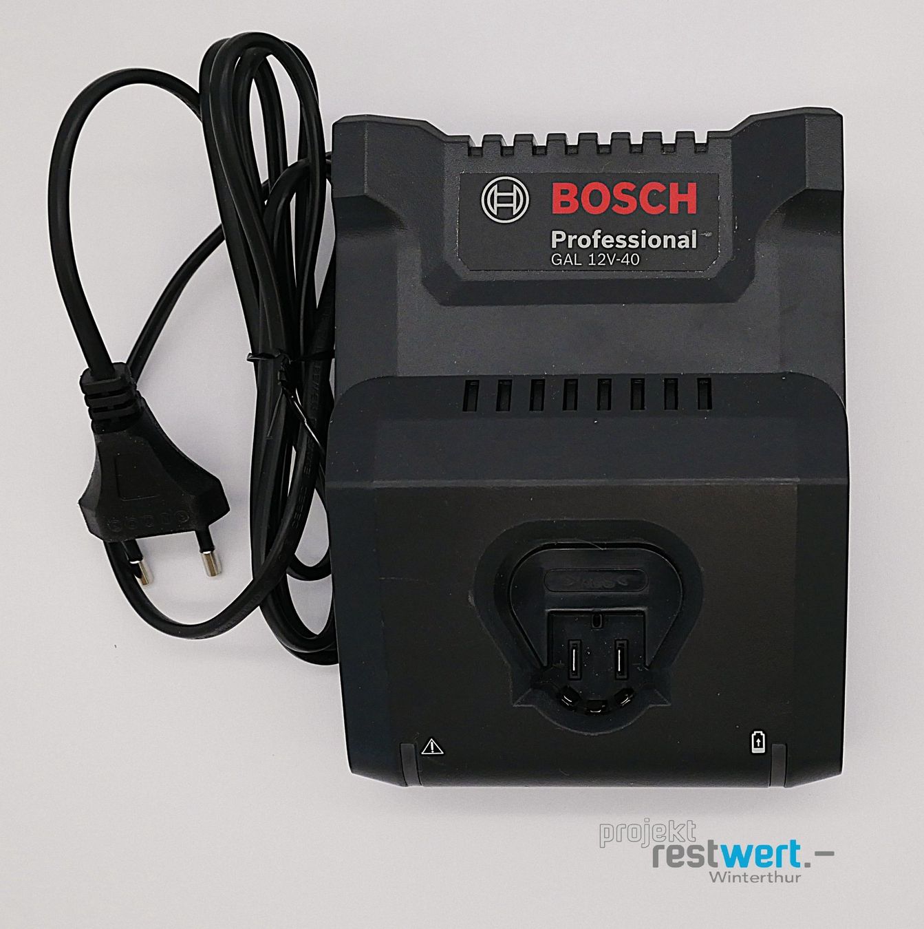 Bosch Caricatori & Batterie: BOSCH Professional Ladegerät GAL 12V-40 – Nuovo (secondo la descrizione) da Winterthur venduto da Restwert_Winterthur