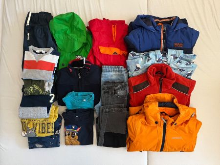 Jungen Kleiderpaket Grösse 110, Herbst/Winter