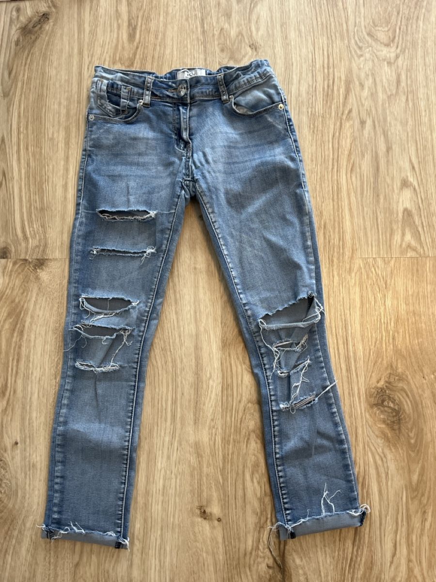 Lotti & Set di vestiti: Mädchen Kleiderpaket  Größe 128 – Usato da Herrenhof venduto da Einkaufswagen01 4