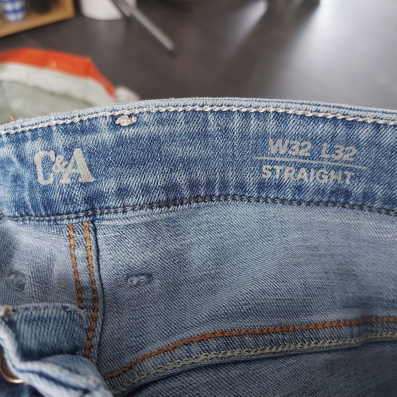 C&A Jeans: Jeans hellblau Grösse 32/32 gebraucht – Usato da Trimbach venduto da Shanja99 3