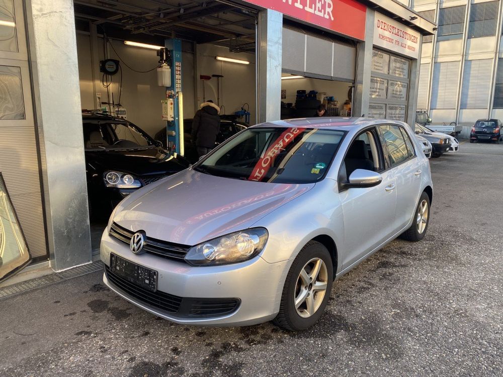 VW Golf 1.6 TDI Comfortline (Limousine)