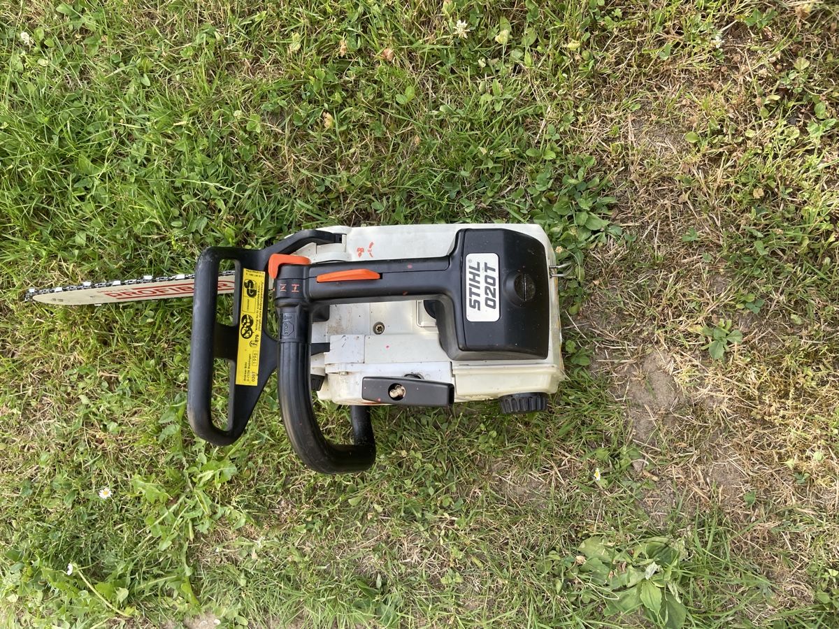 Stihl Seghe: Stihl 020 t – Usato da Payerne venduto da Martin6615 1