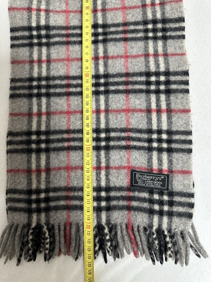 Burberry Foulards & écharpes: Burberry schal – D'occasion à Maienfeld par tobeyl2020 1