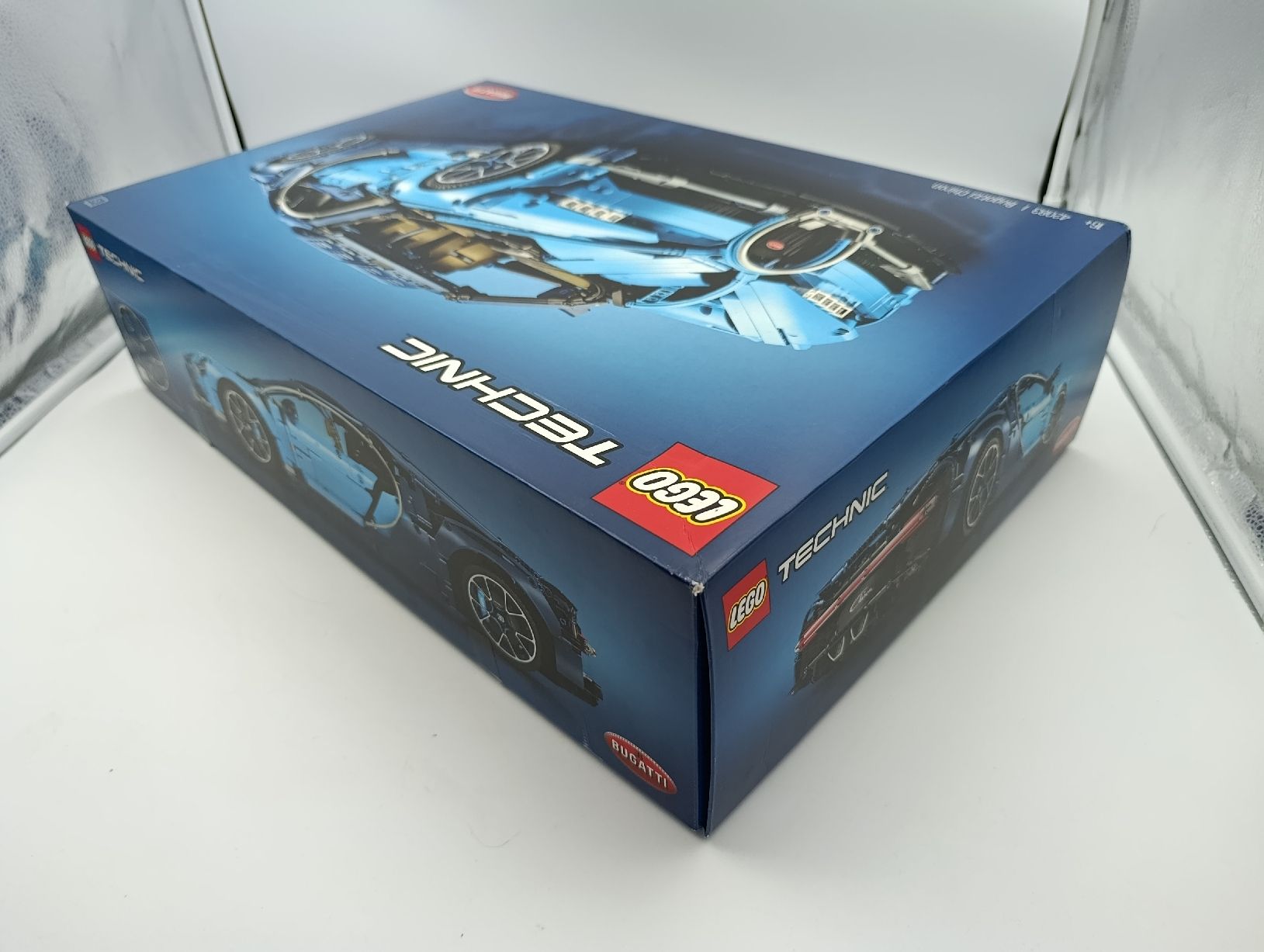 Lego Jeux de construction: LEGO Technic 42083 Bugatti Chiron nur Verpackung – D'occasion à Wil SG par Donaldus 2
