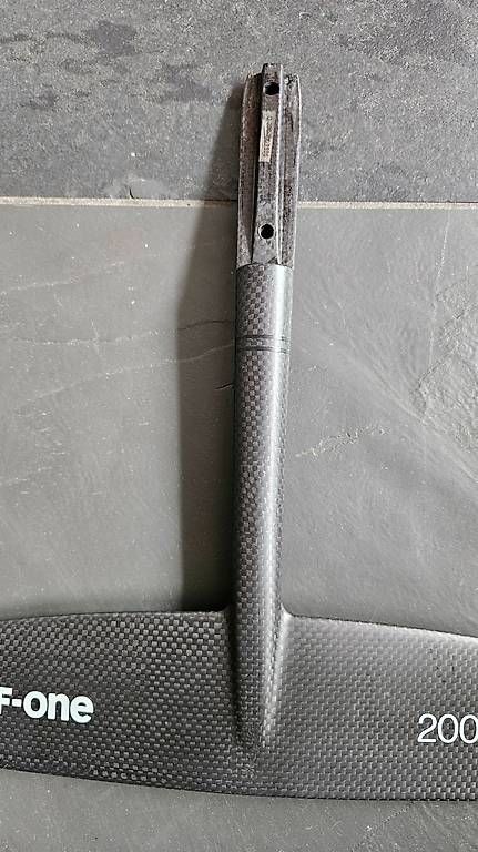 Tavole da surf e di nuoto: F-One foil stab 200 carving XXS – Usato da lignieres venduto da Maschaer