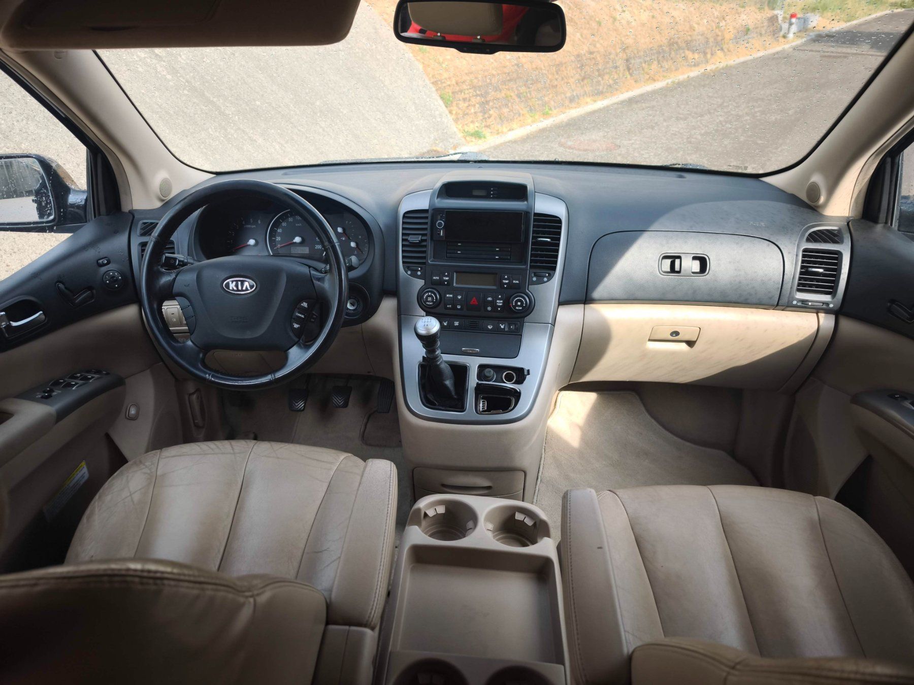 Kia Autos: Kia mit MFK 2023 & 6 Sitzen – D'occasion à Winterthur par viv_7mm8 4