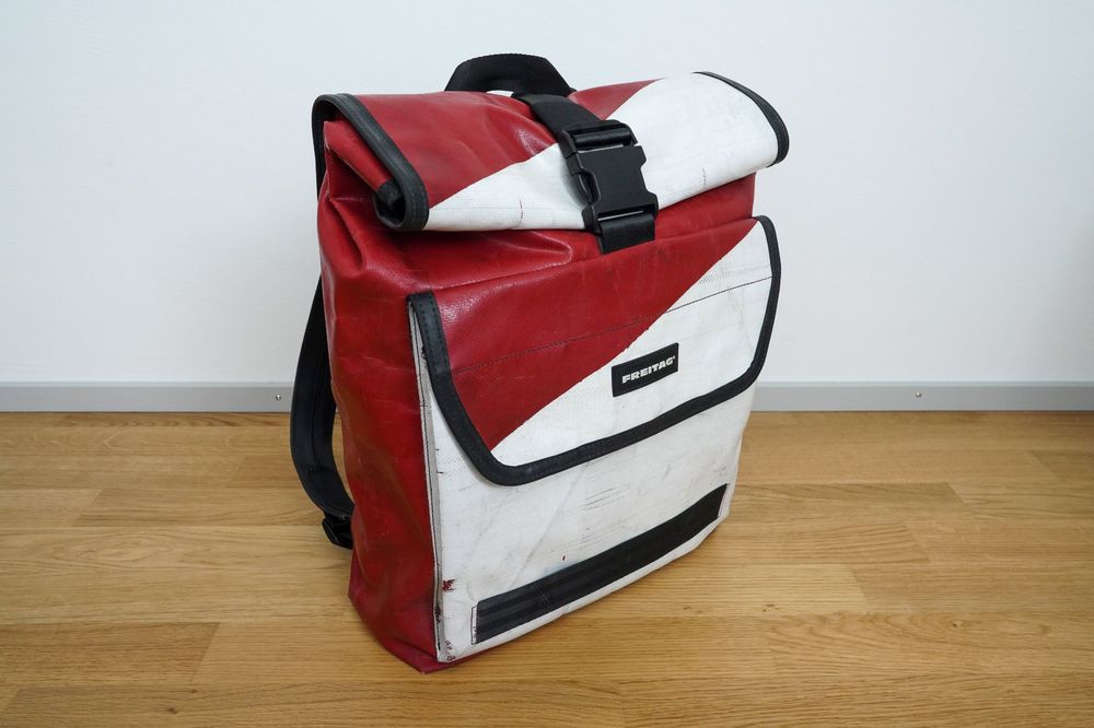 Sac Messager Freitag Modèle Victor F151 - PVC Gris - Occasion Vintage - Pour Homme