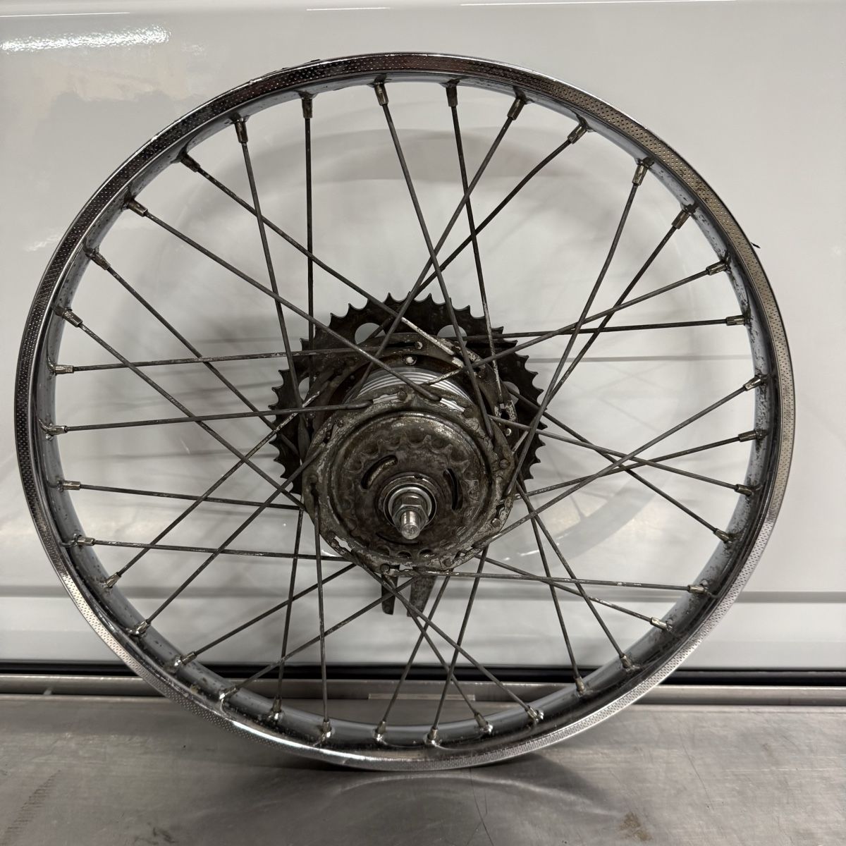 Puch Cerchioni: Puch X30 Speichenräder – Usato da Appenzell Steinegg venduto da abcdefg070 5
