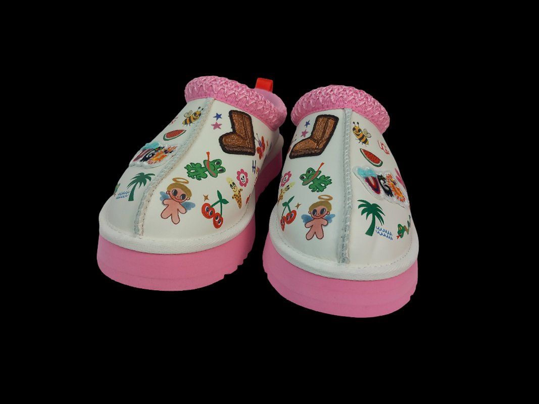 Ugg Scarpe per ragazze: UGG Pantoffeln K Tazz Pop Sketch – Nuovo (secondo la descrizione) da Hünenberg venduto da Restwert_Zug 1