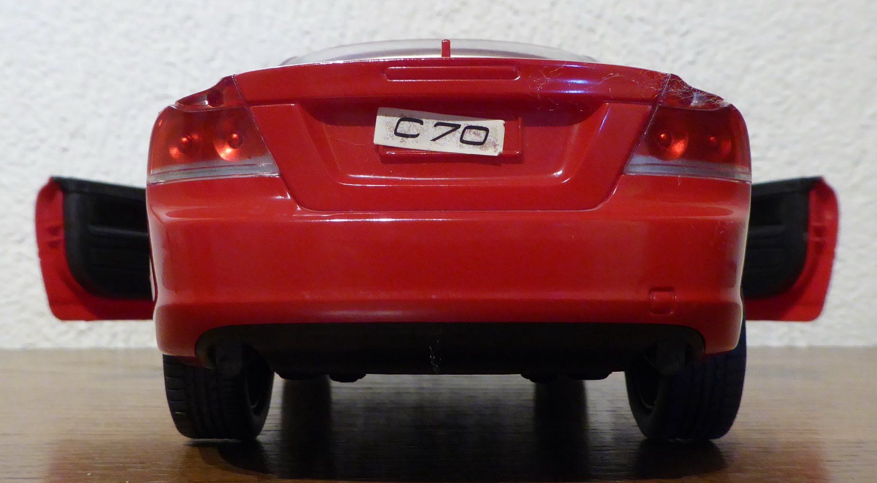 Volvo Voitures modèles: Volvo C70 Modellauto 1/18 rot – D'occasion à Spreitenbach par Turbo_1105 7