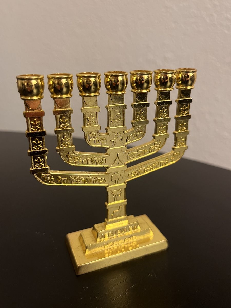 Portacandele: Hanukkah Menorah – Usato da Zürich venduto da Nowstalgia 1