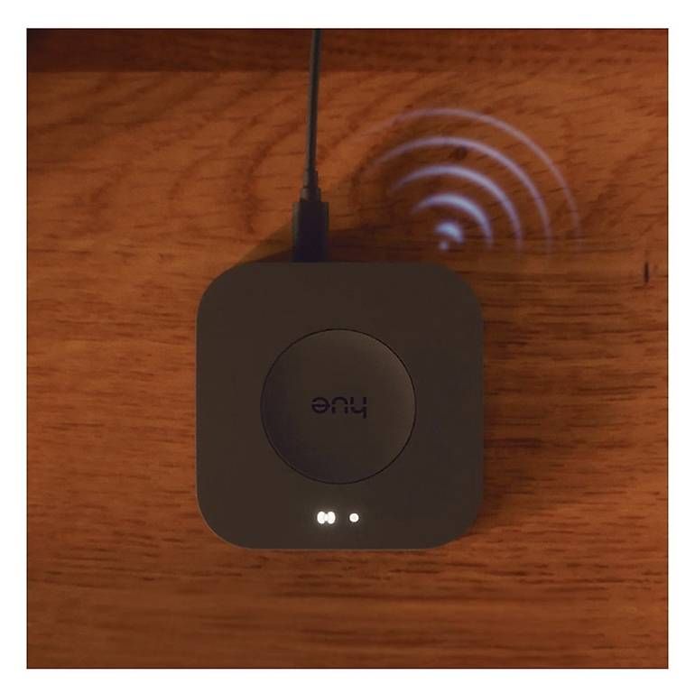 Philips Hubs & Switches: Philips Hue Bridge Pro (schwarz) – Neu (gemäss Beschreibung) aus Buchs ZH von Mike171 2