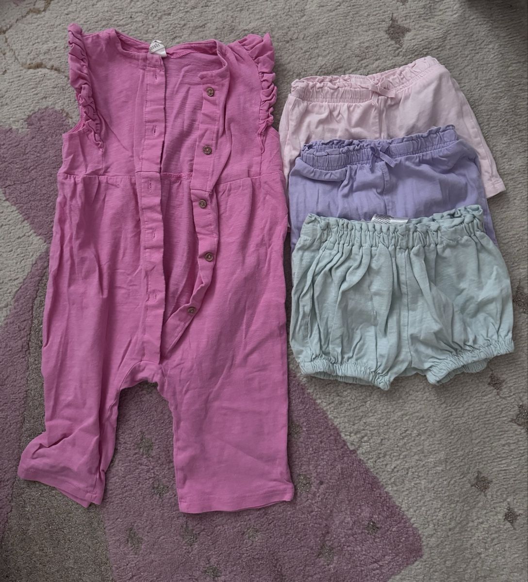 Lotti & Set di vestiti: Sommer Set Mädchen: Jumpsuit & Shorts, Grösse 74 – Usato da Stetten AG venduto da 5uck5
