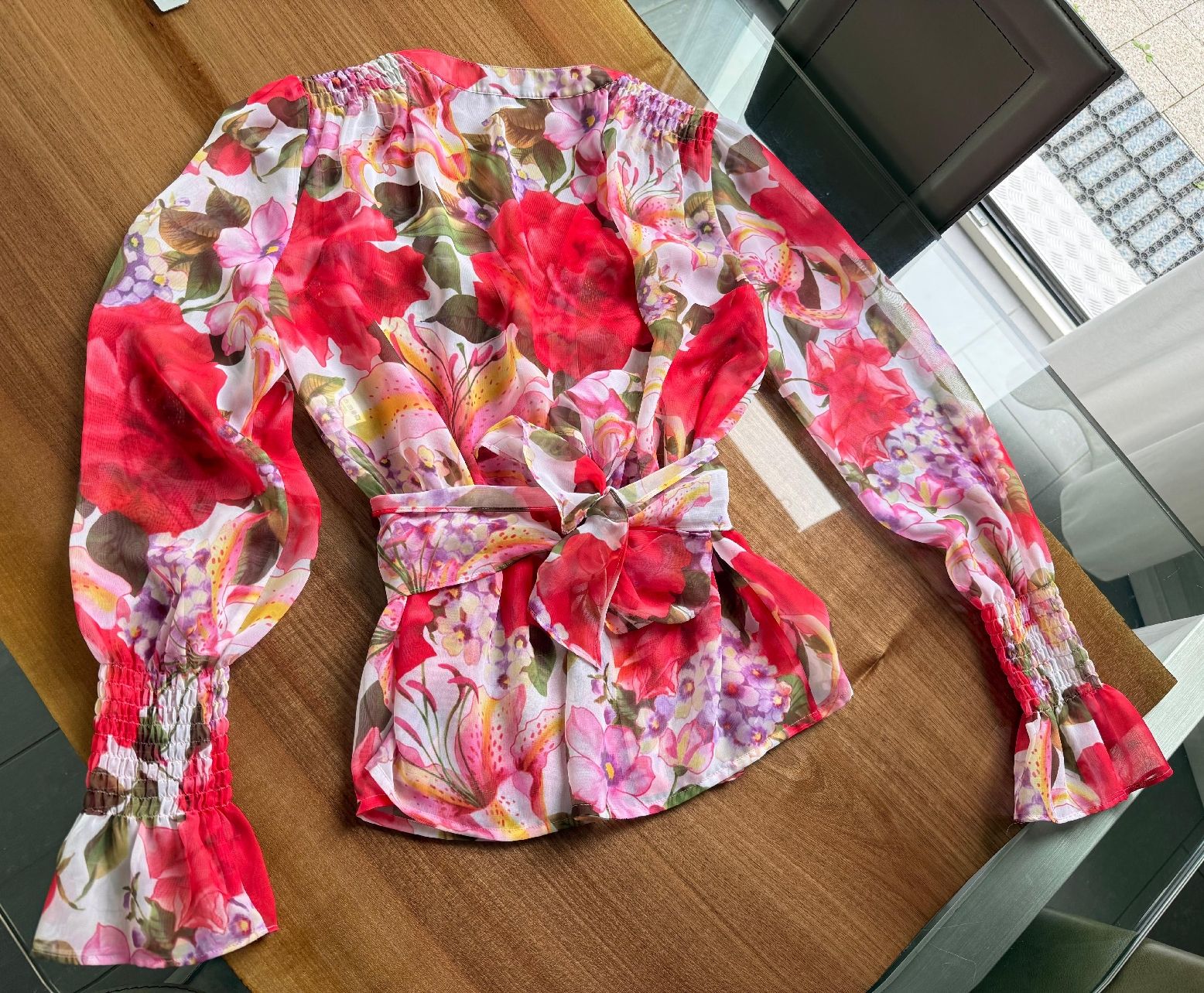 Escada Camicette: ESCADA Bluse Gr. M-38 – Usato da Winterthur venduto da tim_cl8x 1