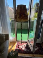 Antike Stehlampe