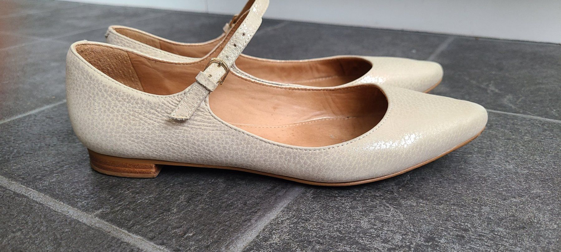 Scarpe da donna: Ballerinas von Minelli, Gr. 36 – Usato da Basel venduto da Luzora