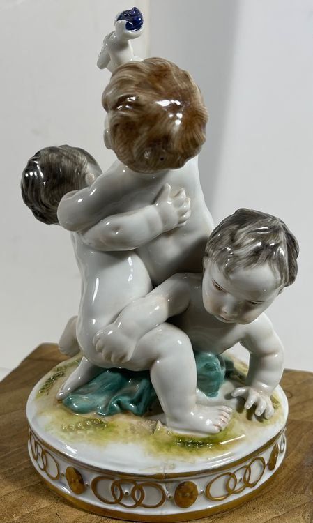 Sculture & Statue: Capodimonte Putten Skulptur – Usato da Hinwil venduto da Chnap 1