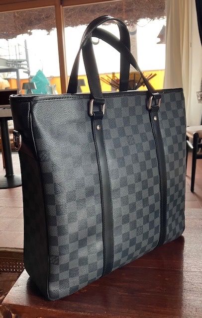 Louis Vuitton Borse: LOUIS VUITTON TADAO PM Damier Graphite – Usato da Wolfhausen venduto da samcun 2