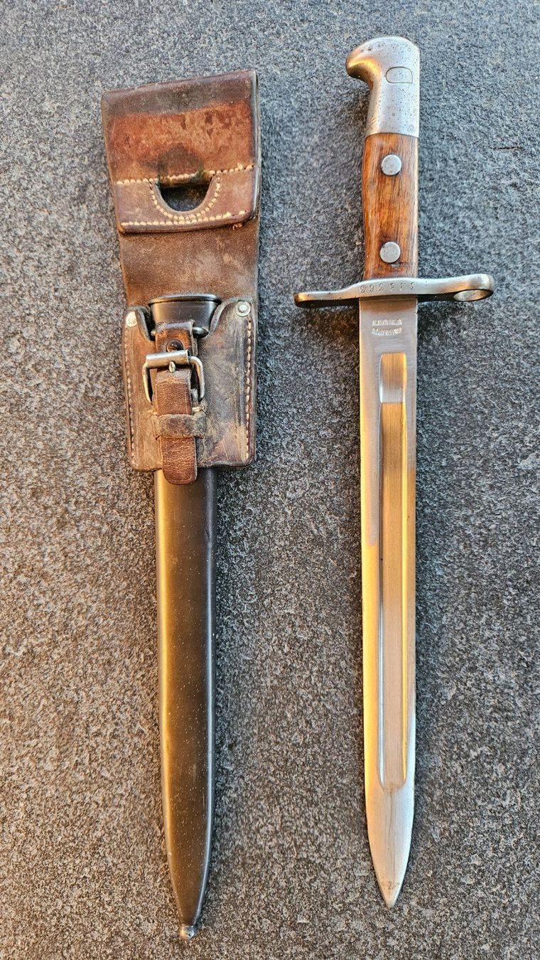 Schweizer Armee Armi bianche: CH Ordonnanz Dolchbajonett Mod. 1899 – Usato da Hägglingen venduto da Ruwi 2