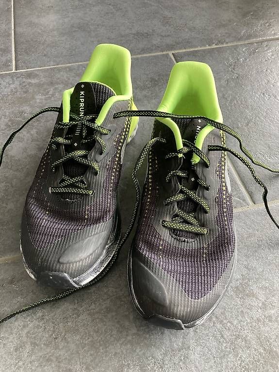 Scarpe da uomo: Hallenschuhe Gr. 36 – Usato da Uttigen venduto da daeni_83