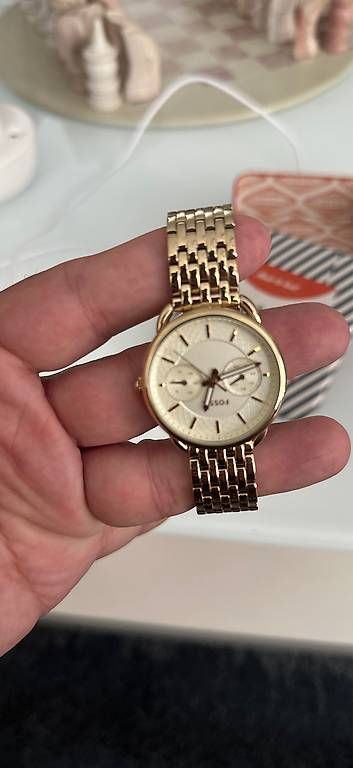 Orologi: Fossil Damenuhren wie neu – Usato da Pratteln venduto da Tuvalabuhu 1