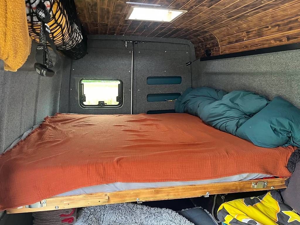 Veicoli da campeggio: Van Bett, Camper Bett, Sprinter Bett – Usato da Thun venduto da tedster 2